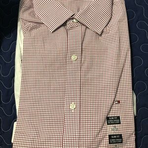 Tommy Hilfiger Men’s Slim Fit Dress Shirt